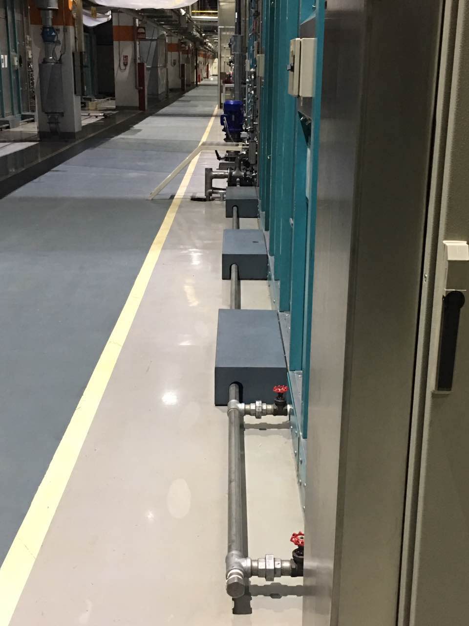 廠(chǎng)房空調采暖水溫控管道更換